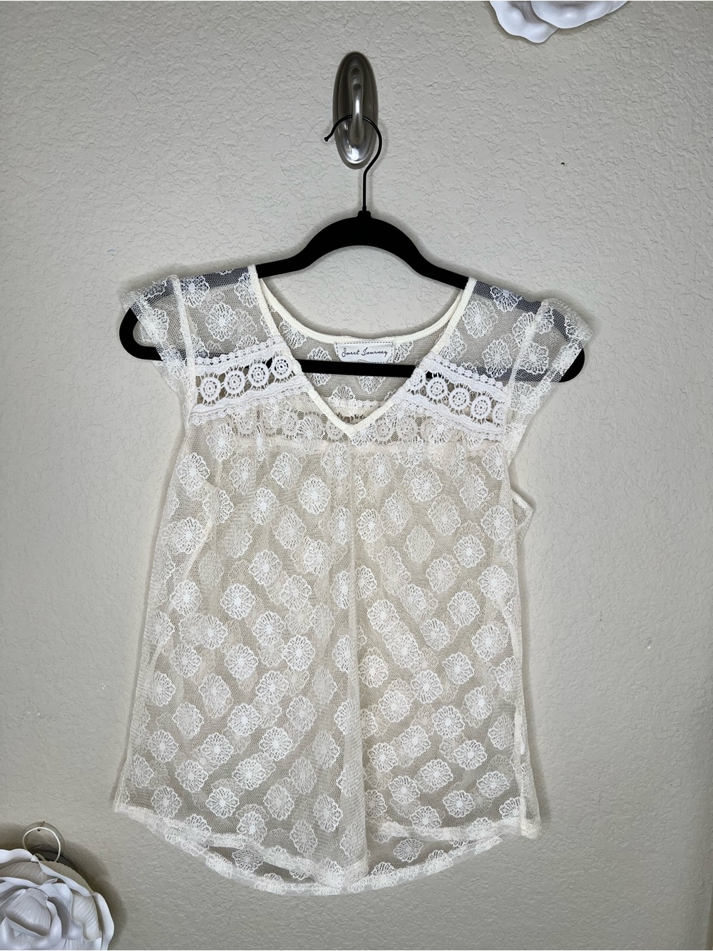 NTM: Sweet Journey Ivory Floral Lace Crochet Boho Blouse Size Small
